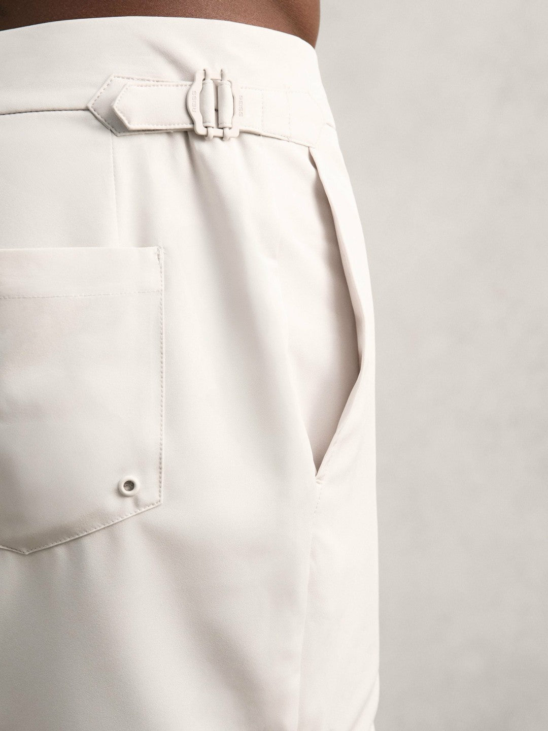Reiss Deal - Side-Adjuster Swim Shorts in Off White