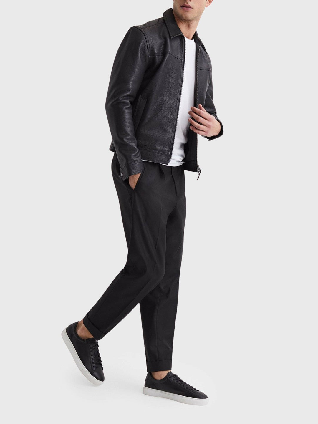 Reiss Savings - Leather Low-Top Trainers in Black
