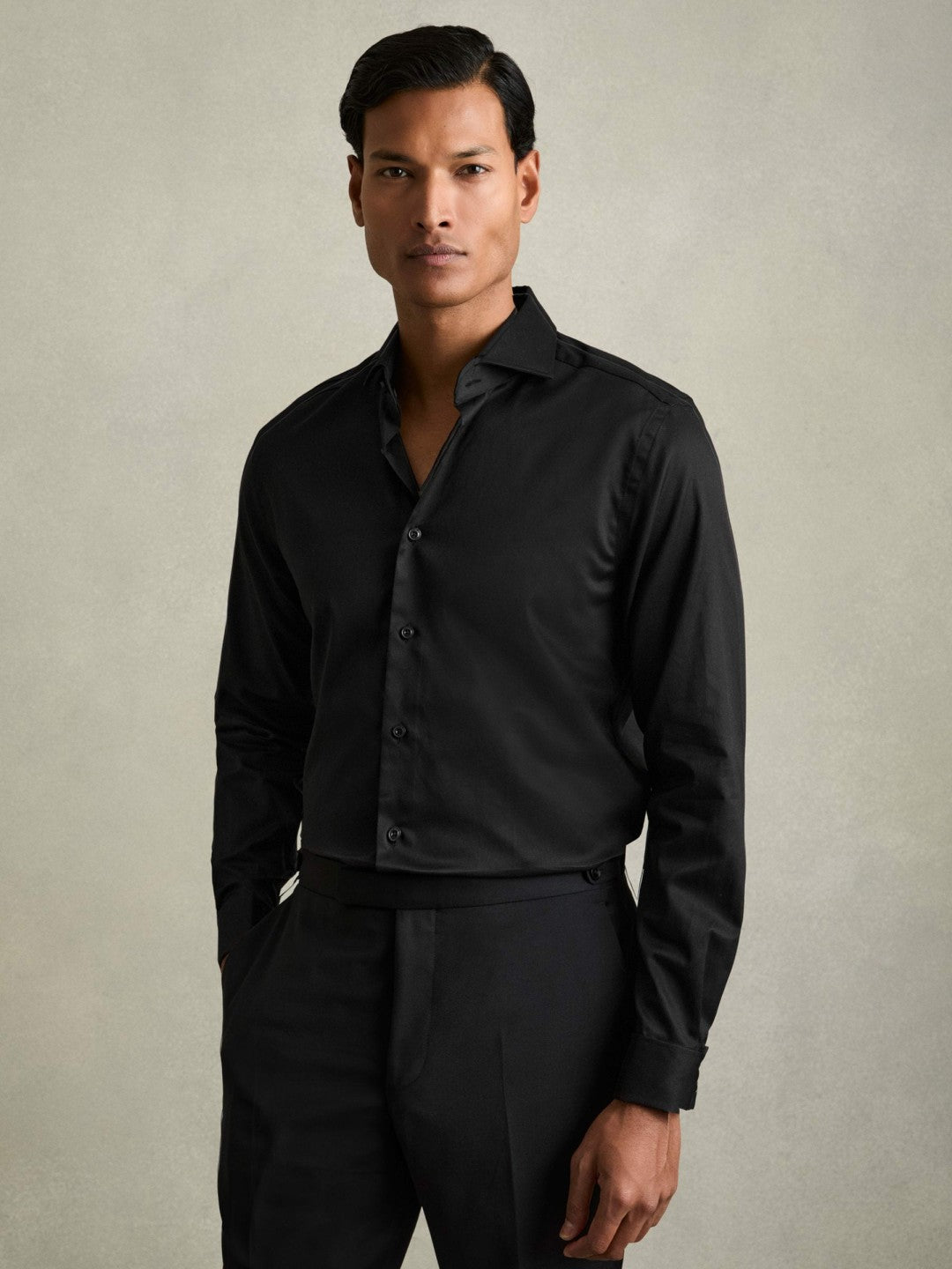 Reiss Savings - Regular Fit Slim-Fit Cotton Double-Cuff Shirt in Black