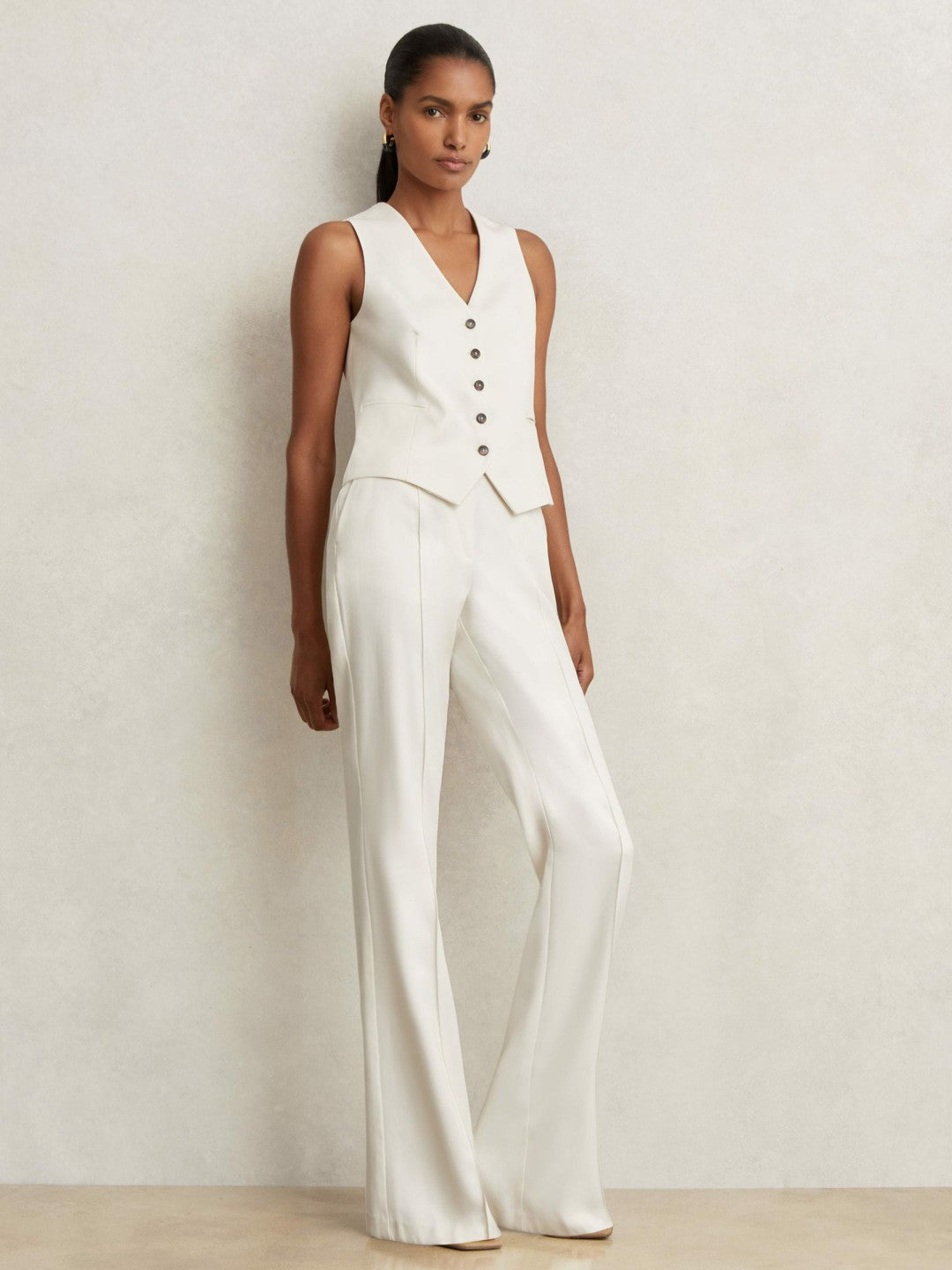 Reiss Deal - Single Breasted Tailored Waistcoat in Cream