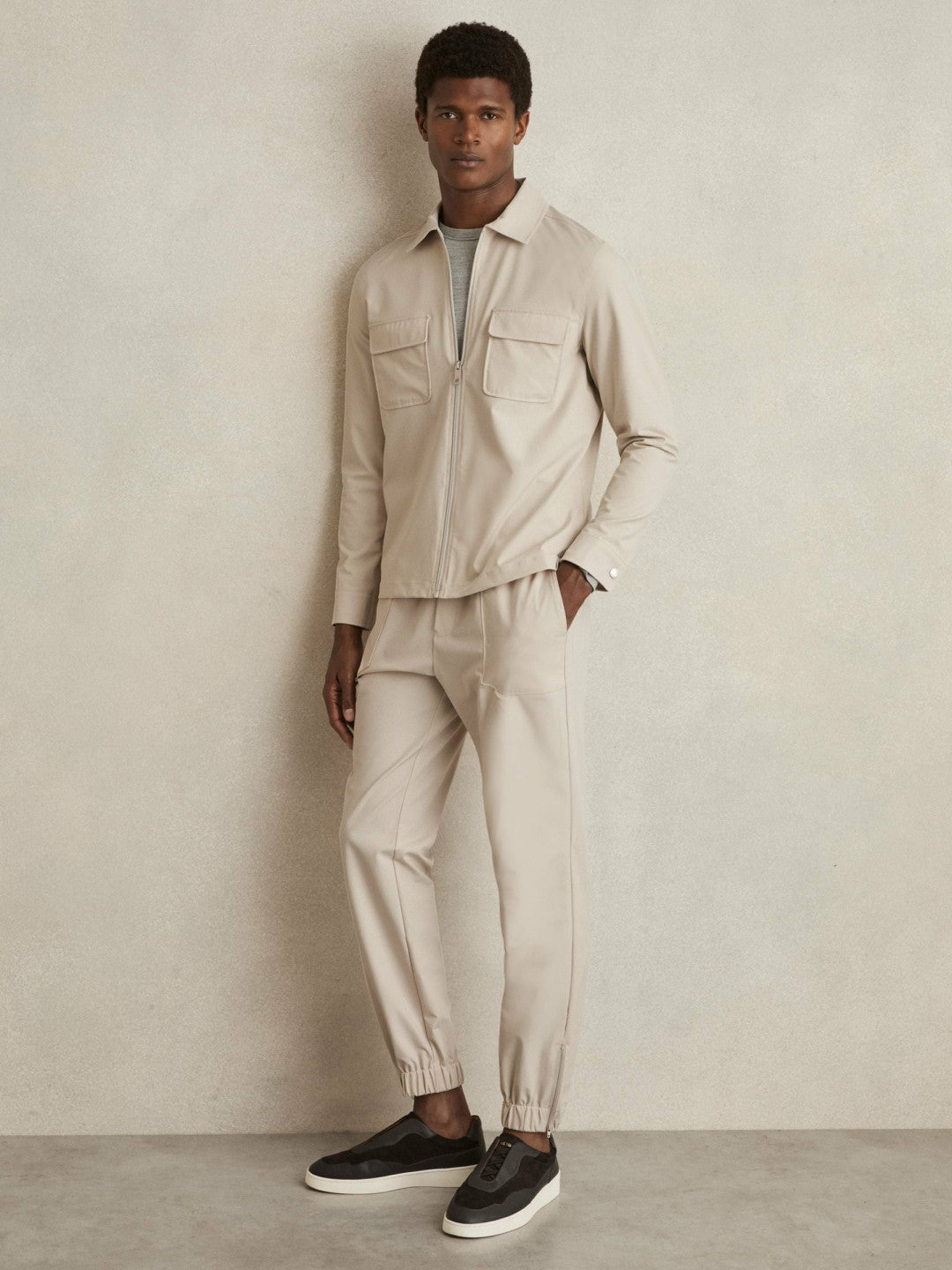 Reiss Featured - Drawstring Technical Cuffed Trousers in Stone