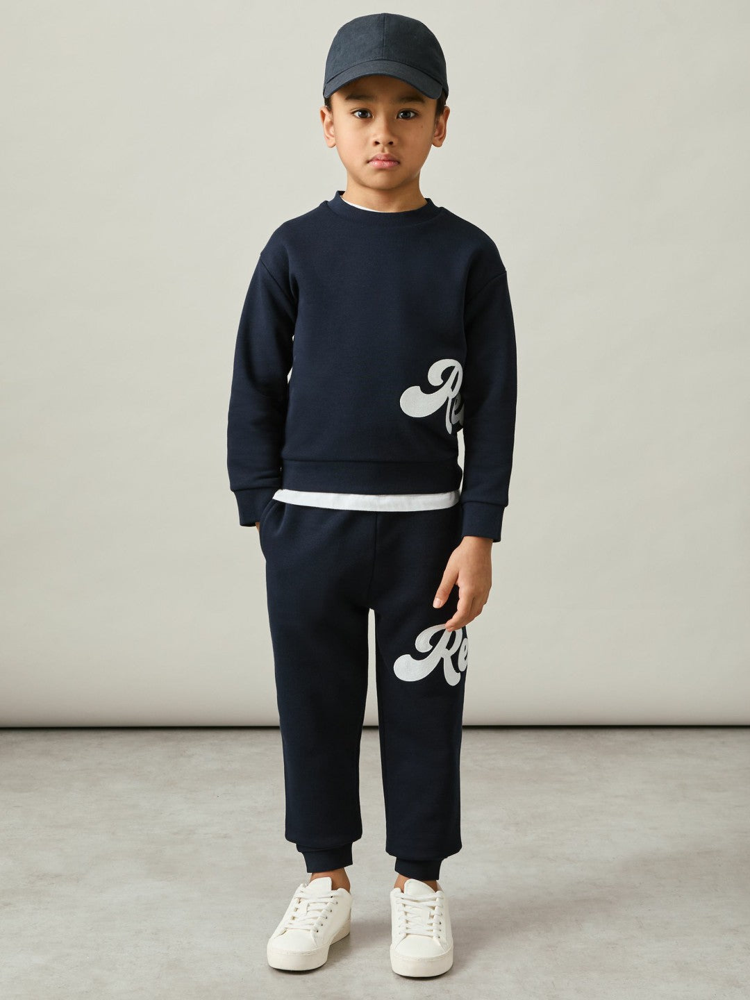 Reiss Featured - 13-14 yrs Cotton-Blend Logo Script Joggers in Navy