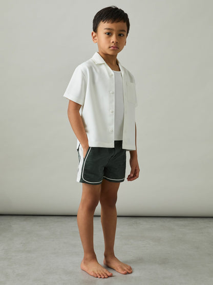 Reiss Deal - 9-13 yrs Colour-Block Piped Swim Shorts in Green/White