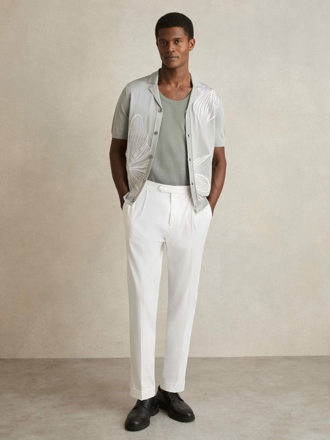 Reiss Featured - Textured Crew Neck Ribbed Vest in Sage Green