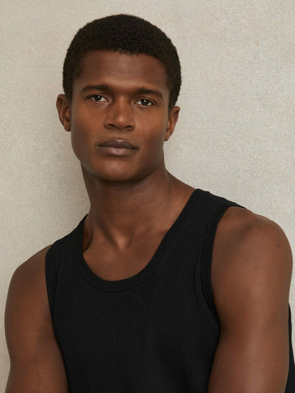 Reiss Savings - Textured Crew Neck Ribbed Vest in Black