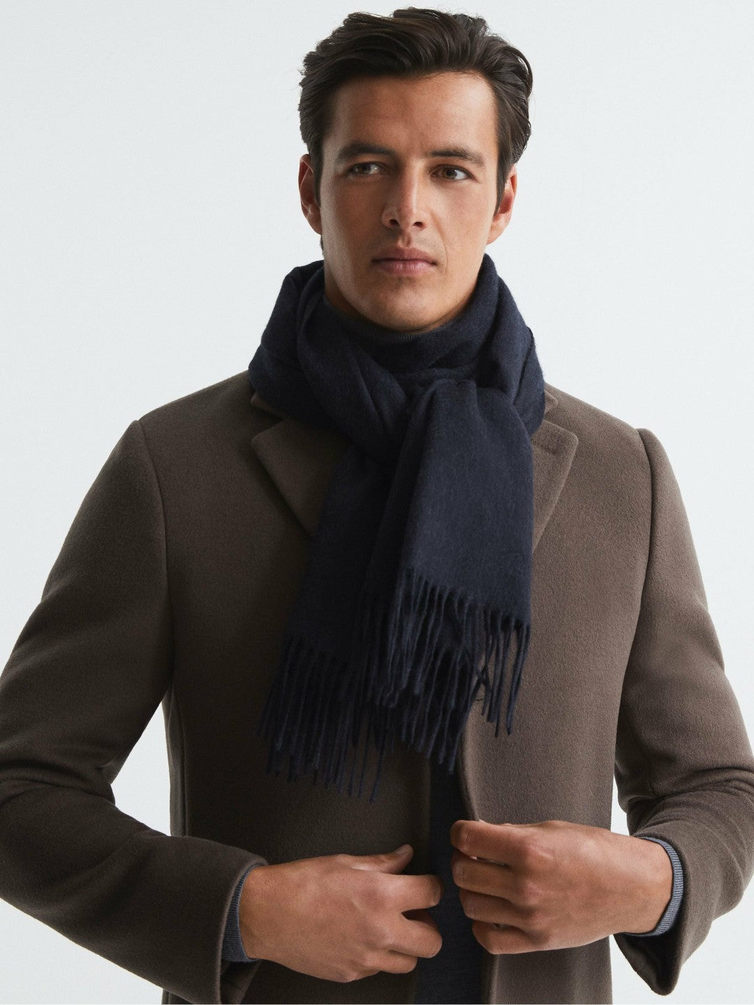 Reiss Value - Wool and Cashmere Scarf in Navy