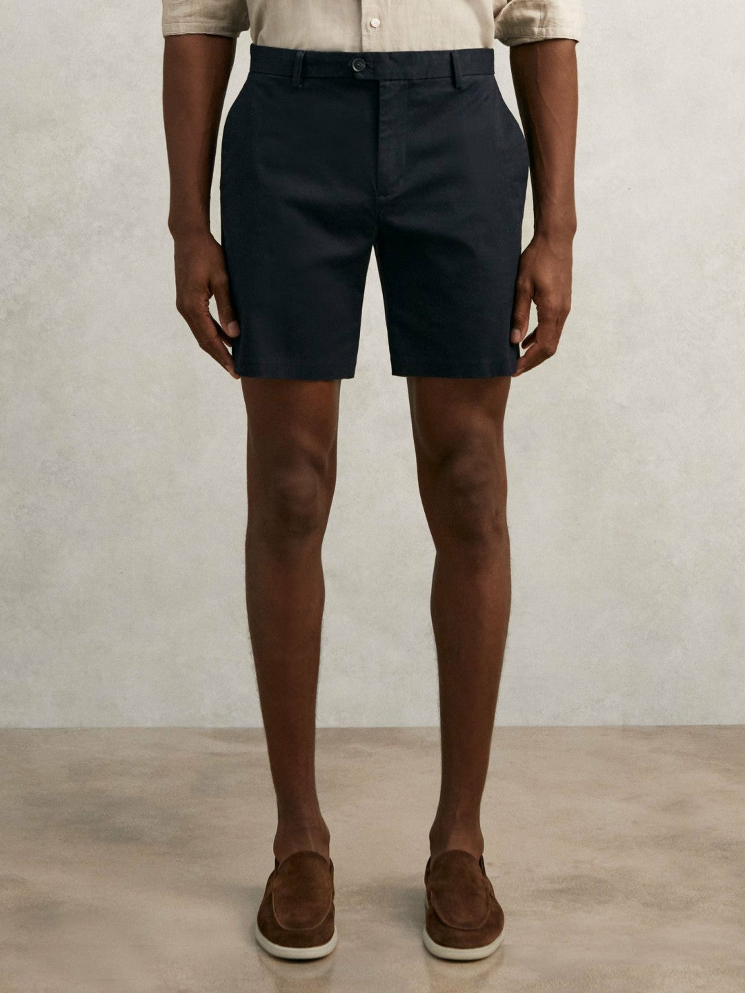 Reiss Short Length Casual Chino Shorts in Navy