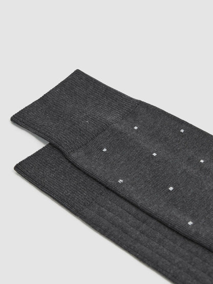 Reiss Popular Choice - Socks in Charcoal