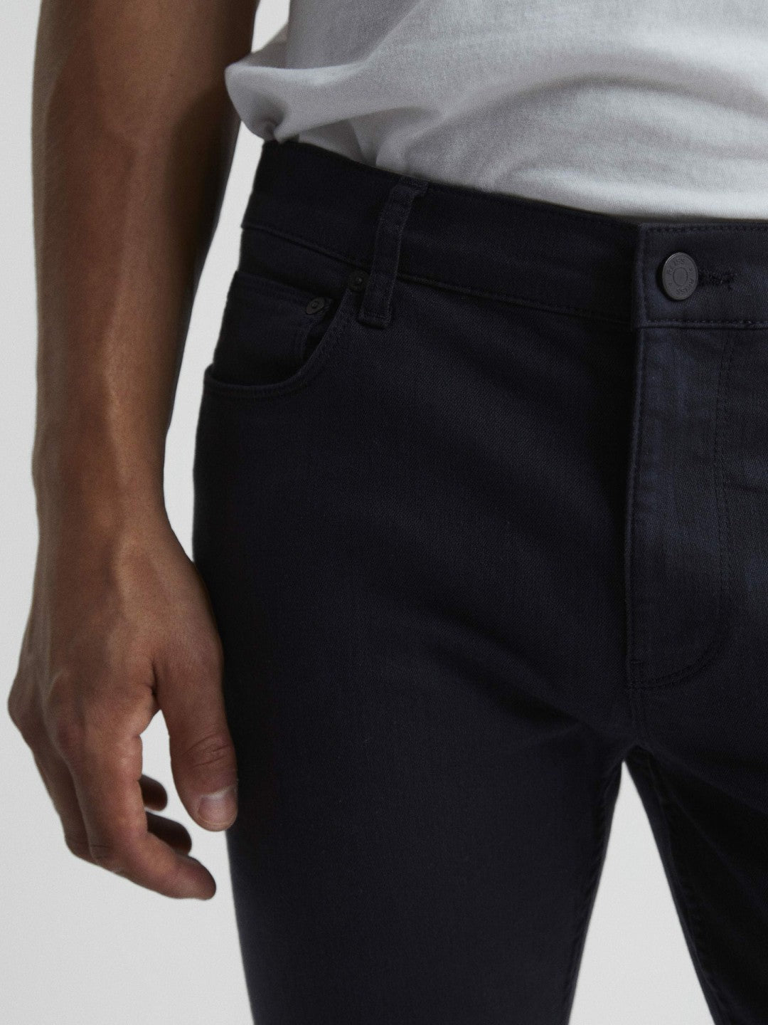 Reiss Featured - Slim Fit Jeans in Blue