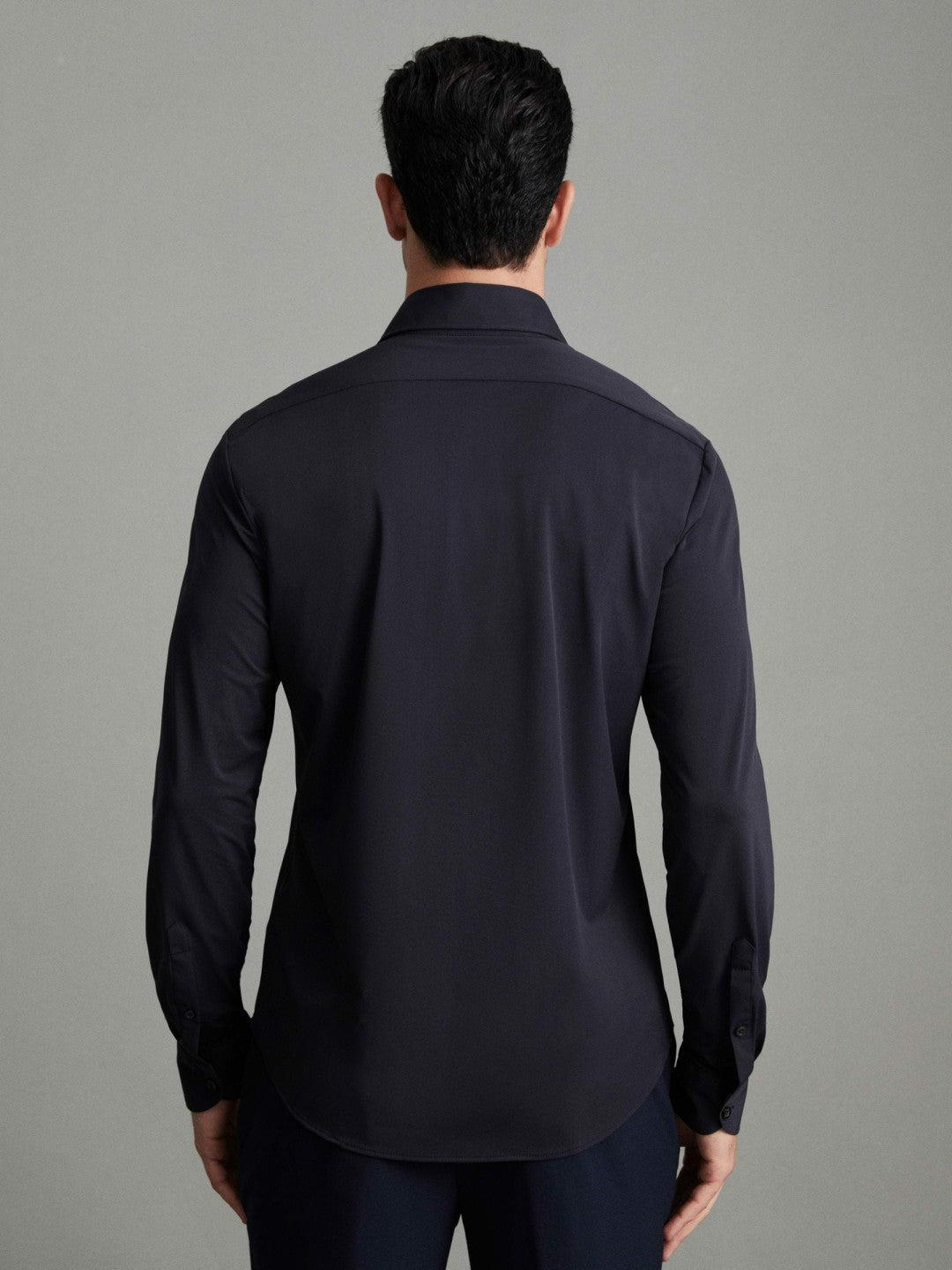 Reiss Savings - Regular Fit Button-Through Travel Shirt in Navy