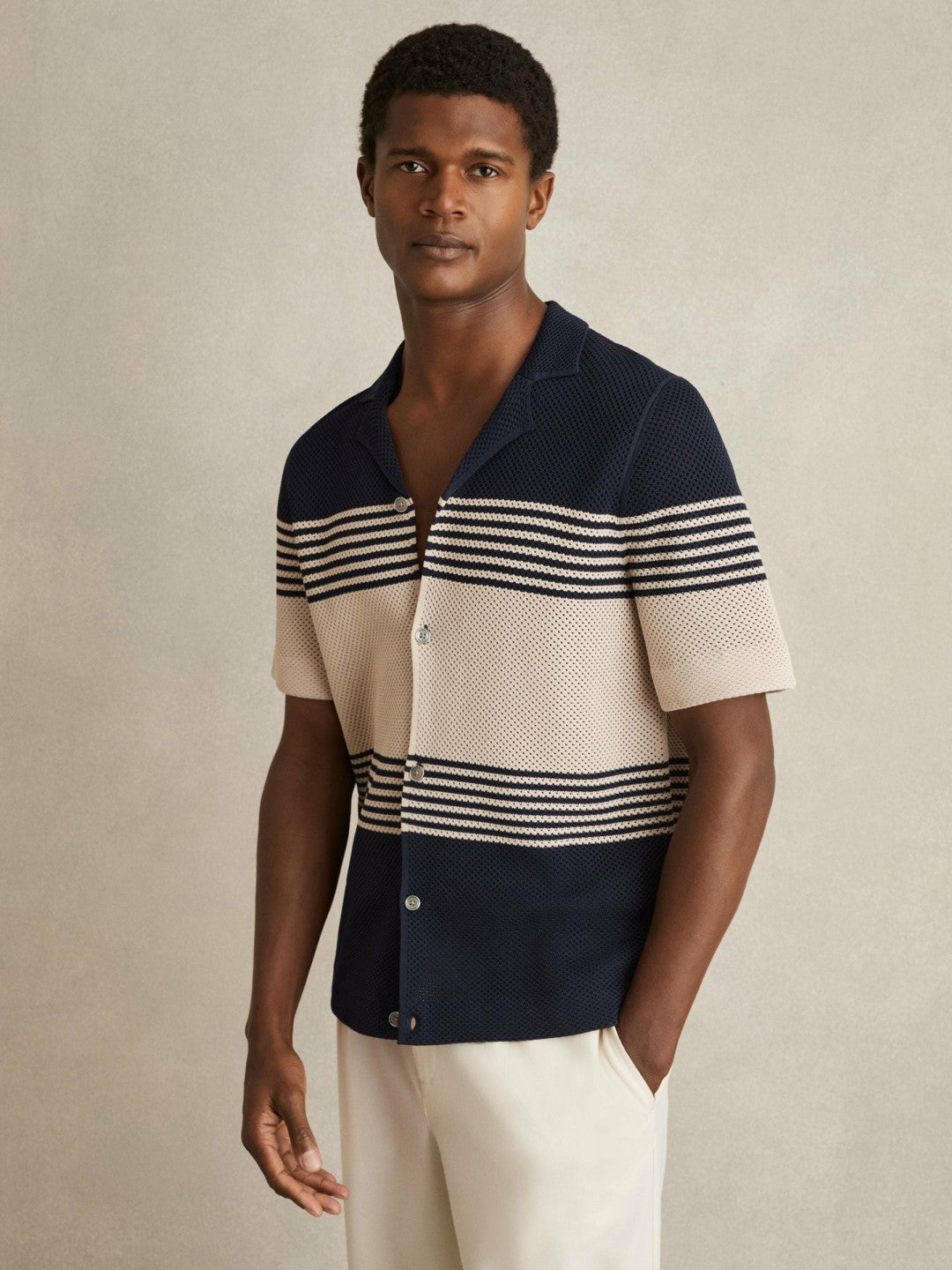Reiss Deal - Stripe Textured-Knit Cuban-Collar Shirt in Navy/Stone