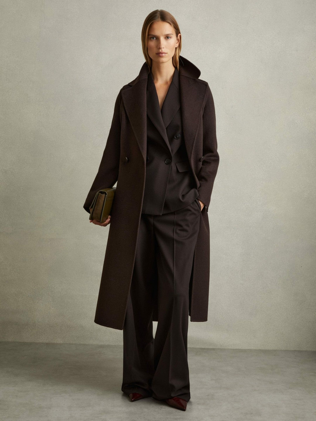 Reiss Popular Choice - Wool Blend Double Breasted Blindseam Coat in Chocolate
