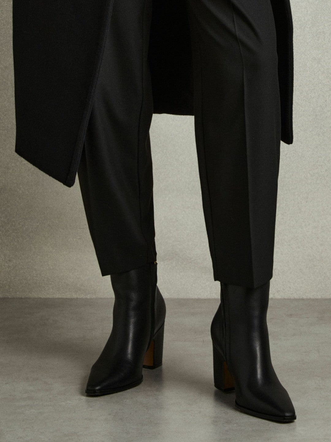 Reiss Affordable - Leather Blocked Heel Ankle Boots in Black