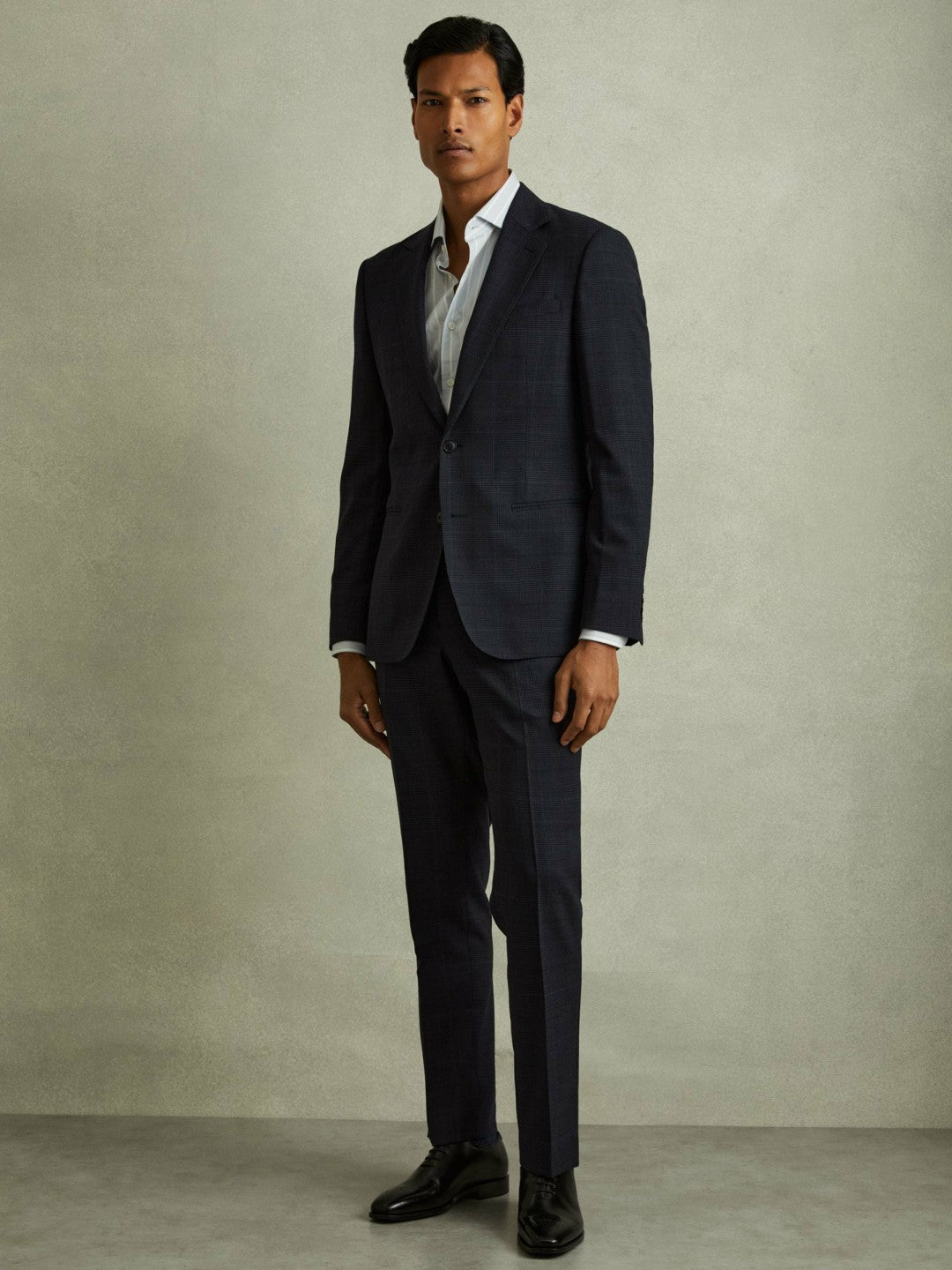 Reiss Featured - Leather Brogue Detail Lace-Up Shoes in Black