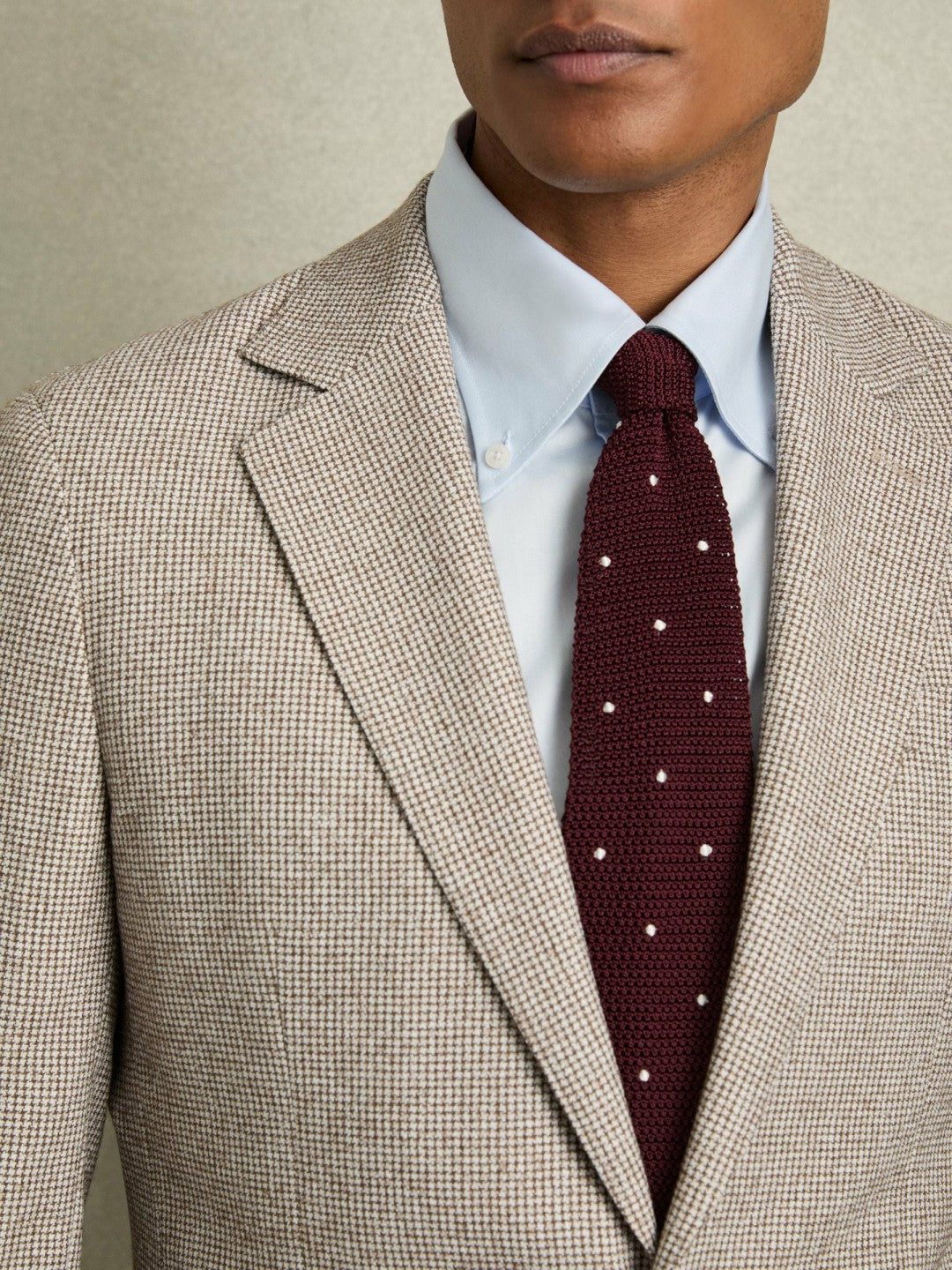 Reiss Value - Silk Knitted Pin-Dot Tie in Burgundy