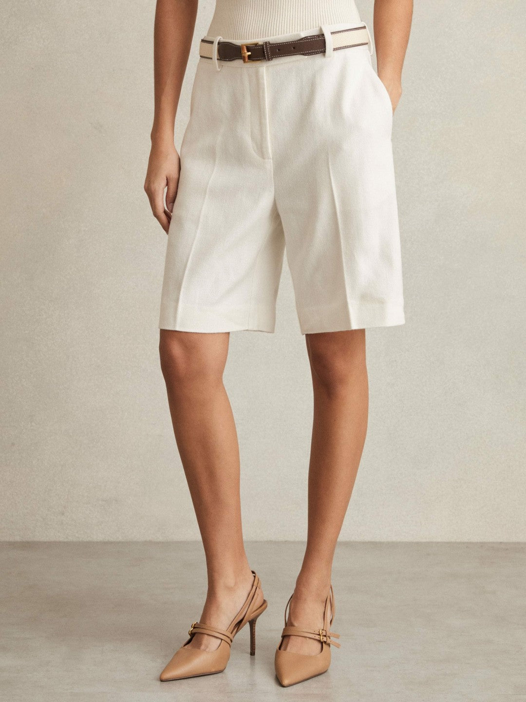 Reiss Offer - Petite Linen-Blend Bermuda Shorts in White
