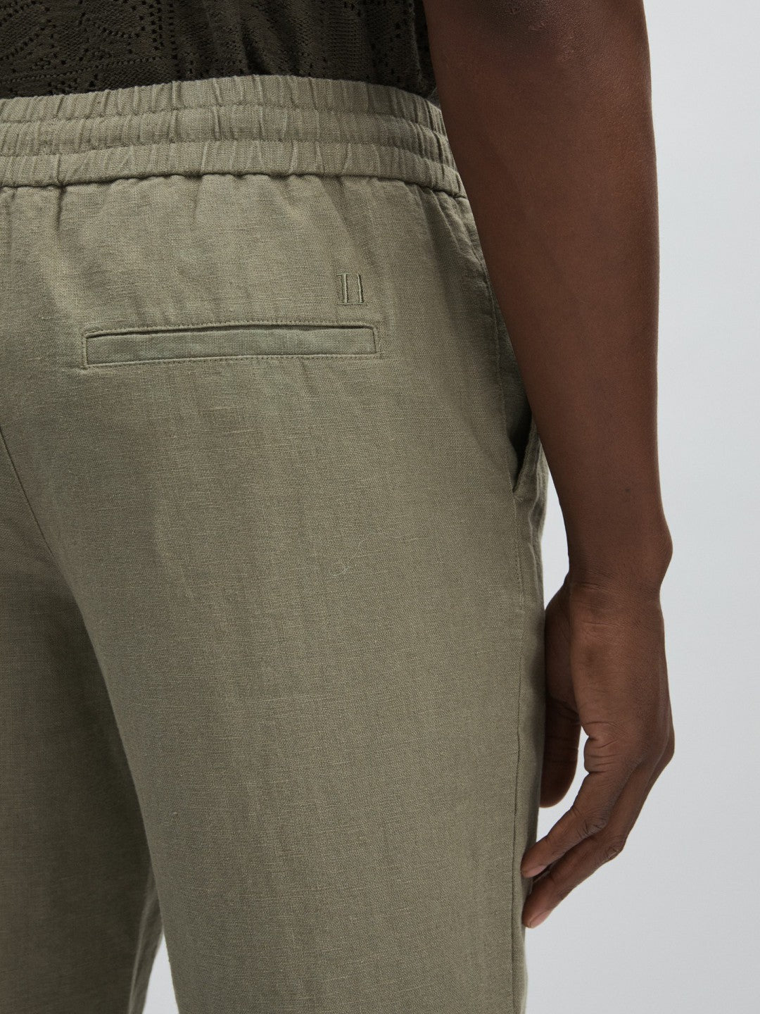 Reiss Savings - Les Deux Drawstring Trousers in Green/Ivory