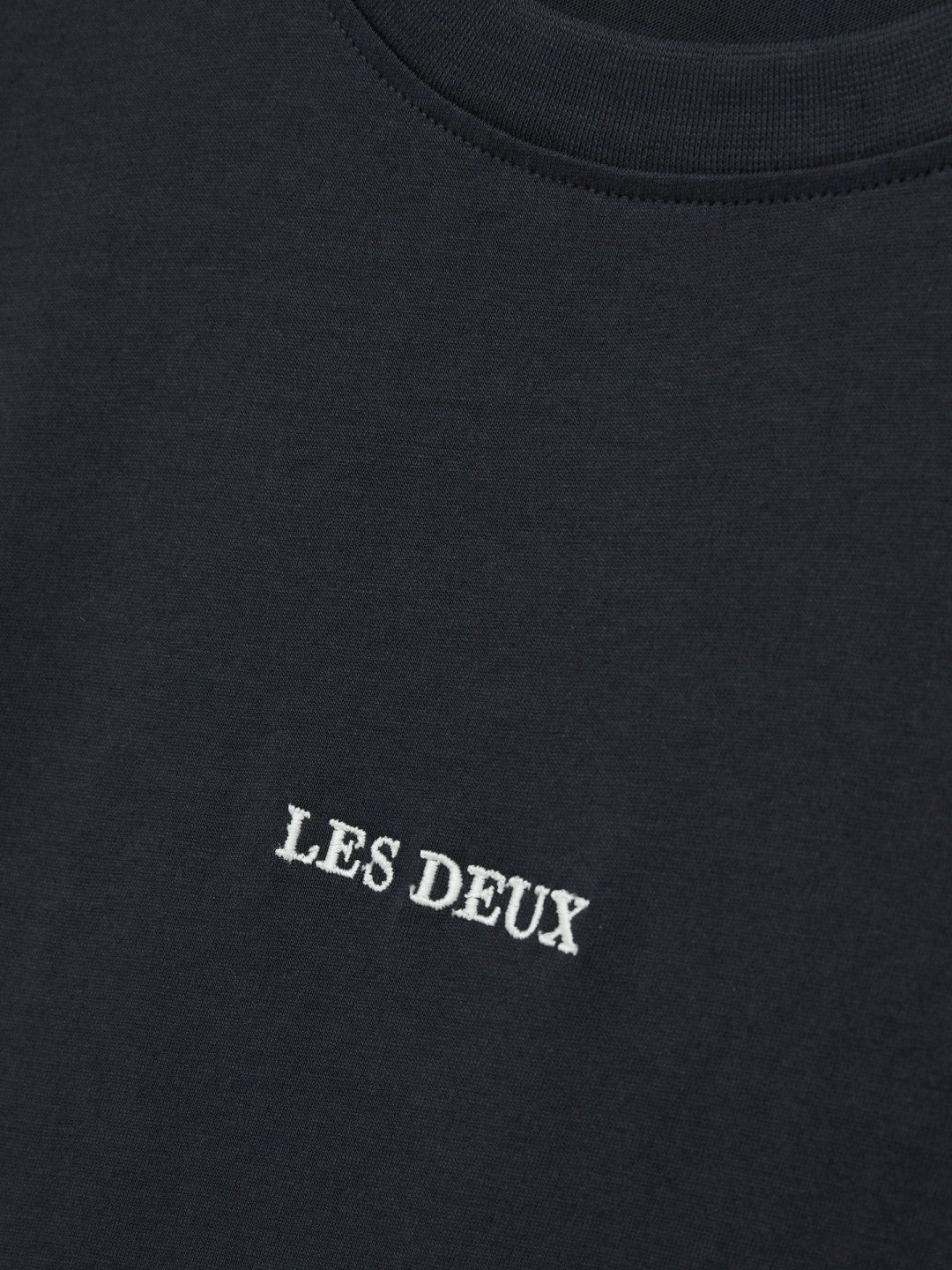 Reiss Popular Choice - Les Deux Cotton Logo T-Shirt in Navy Blue