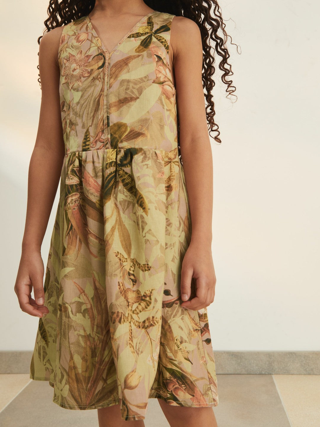 Reiss Affordable - 13-14 yrs  | NYBG Floral-Print Midi Dress in Khaki