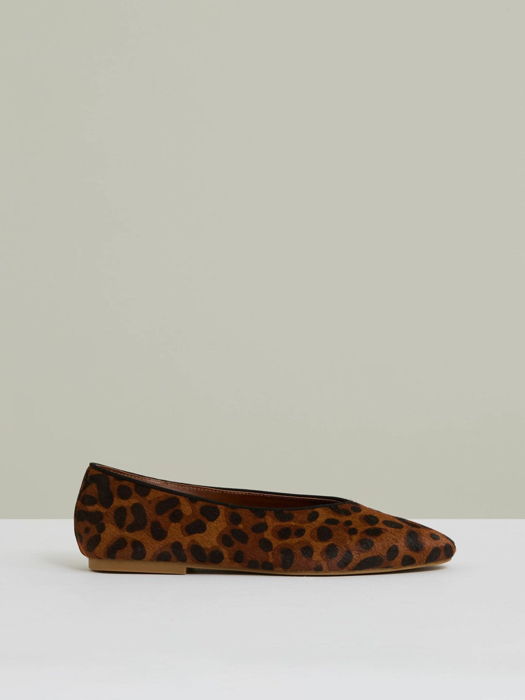 Reiss Sale - Leather Rounded-Point Toe Ballet Flats in Animal