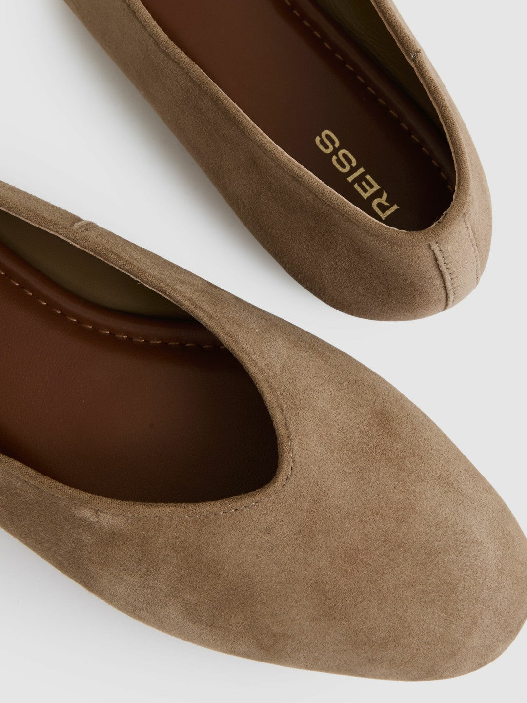 Reiss Value - Leather Rounded-Point Toe Ballet Flats in Taupe
