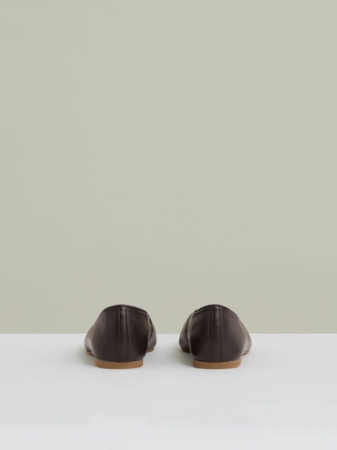 Reiss Featured - Leather Rounded-Point Toe Ballet Flats in Chocolate