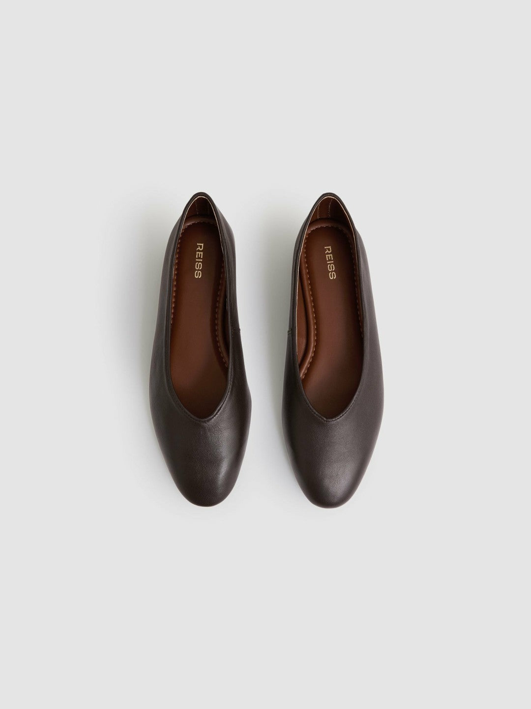 Reiss Featured - Leather Rounded-Point Toe Ballet Flats in Chocolate