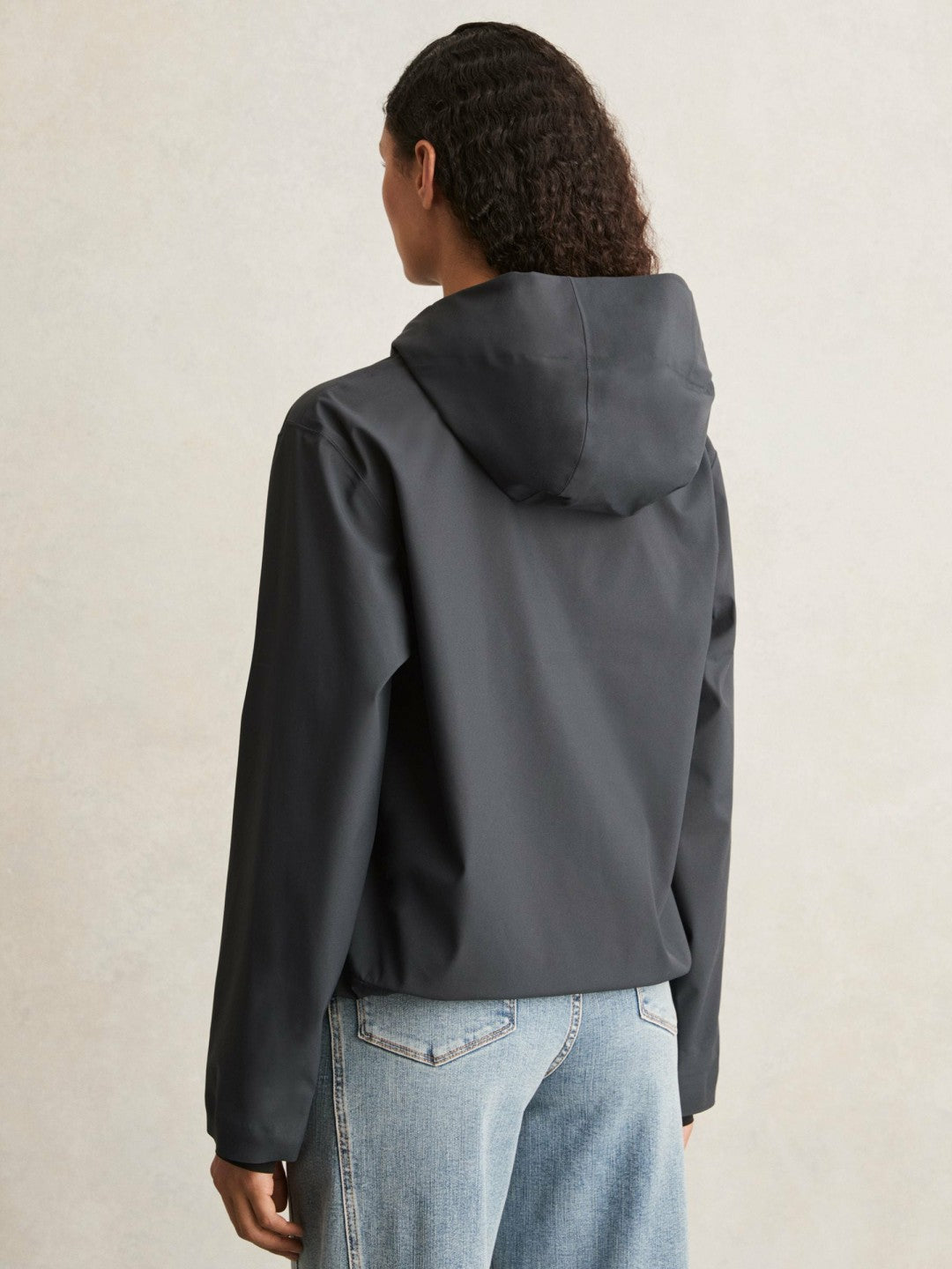 Reiss Deal - Rains Hardshell Short Jacket in Navy