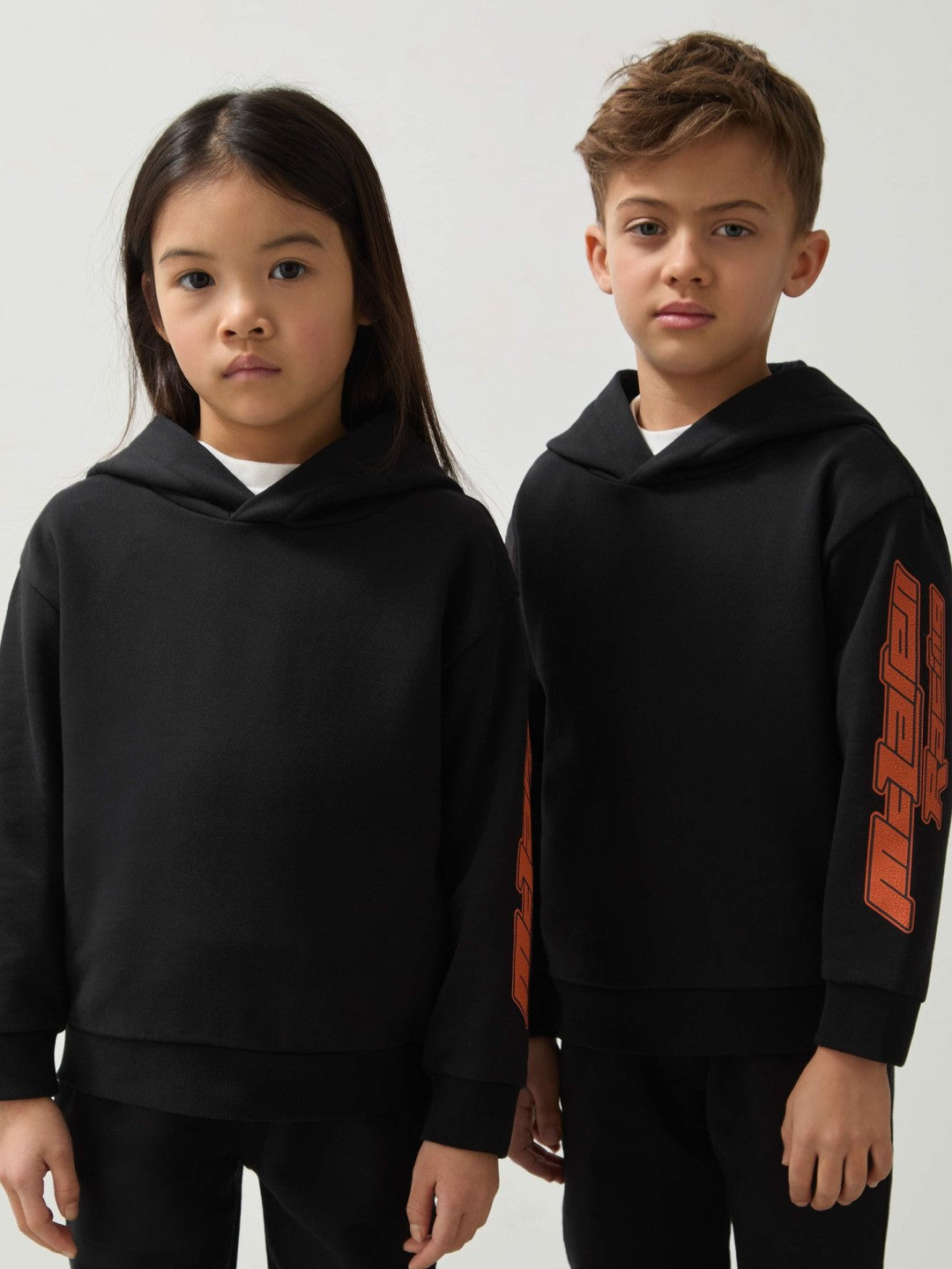 Reiss Value - 9-13 yrs McLaren F1 Team Cotton Logo Hoodie Unisex Fit in Black