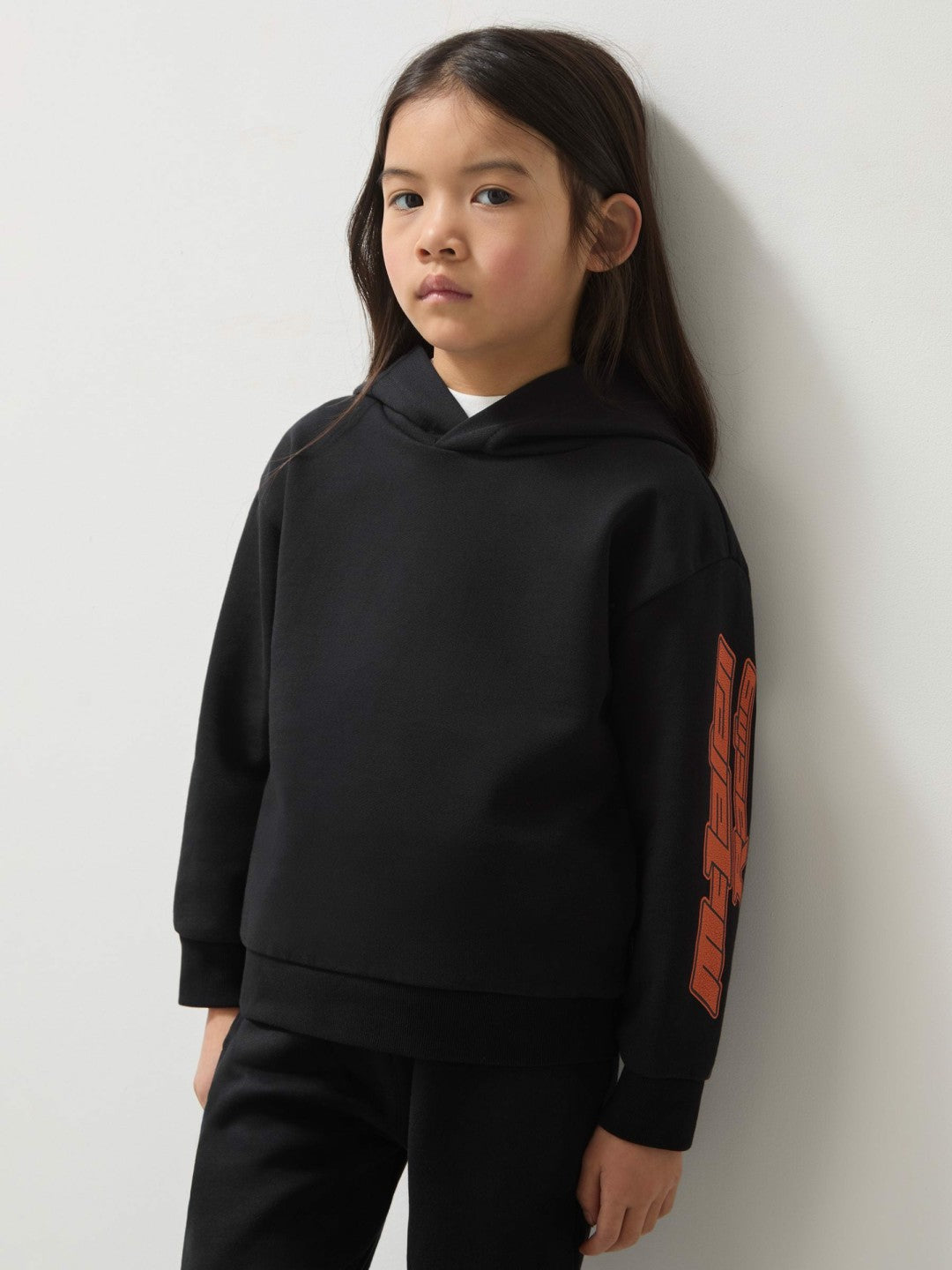 Reiss Value - 9-13 yrs McLaren F1 Team Cotton Logo Hoodie Unisex Fit in Black