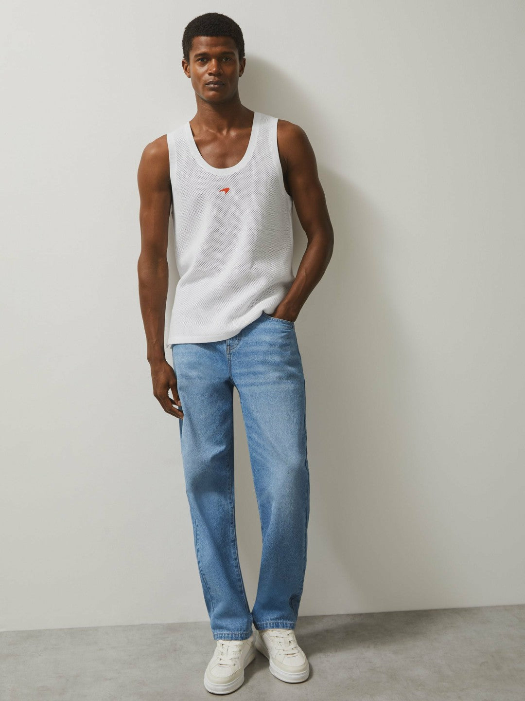 Reiss Affordable - McLaren F1 Team Speedmark Knit Vest in White