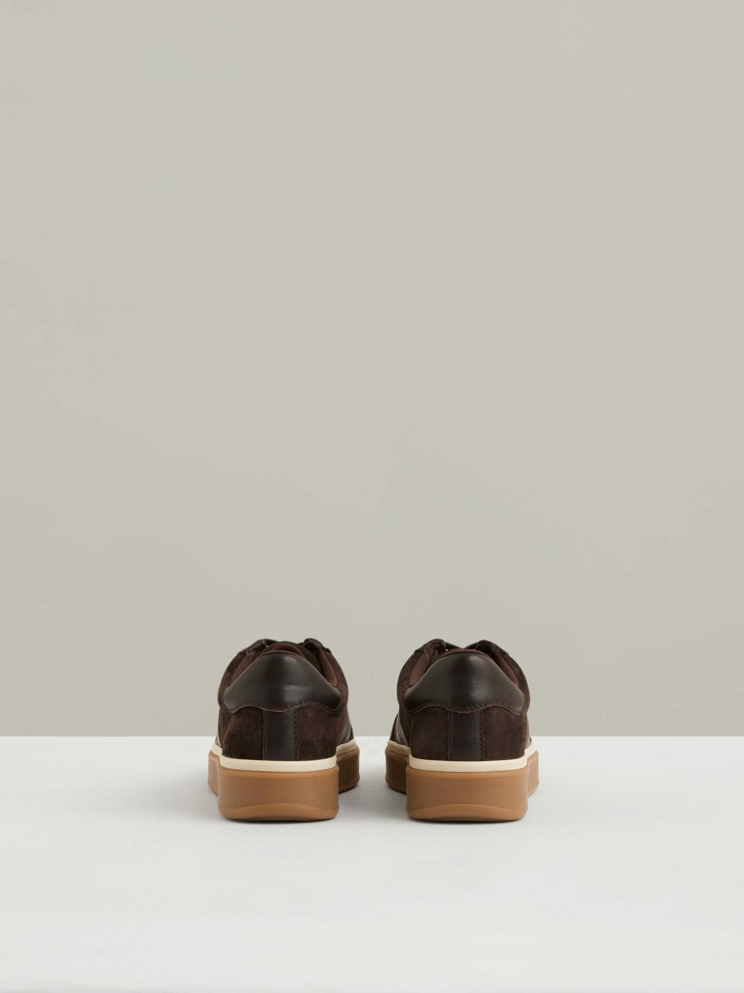 Reiss Savings - Suede Low-Top Trainers in Chocolate