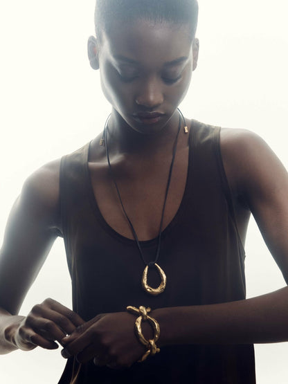Reiss Popular Choice - Molten Link Pendant Necklace in Gold Tone