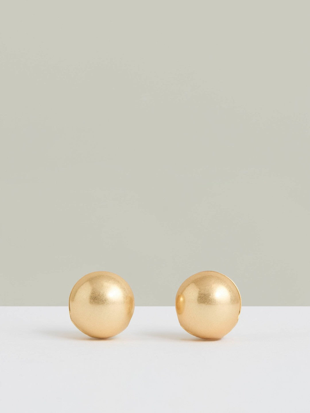 Reiss Value - Polished Ball Huggie Earrings in Gold