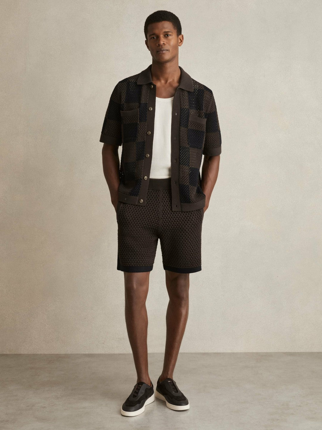Reiss Sale - Cotton-Blend Crochet Shorts in Chocolate/Navy