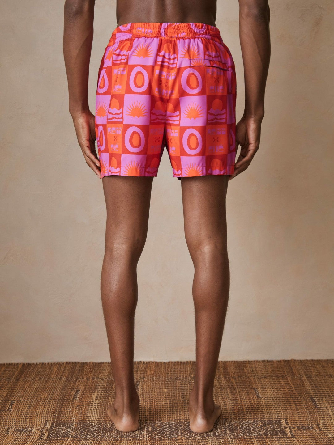 Reiss Featured - | Ché Sunset-Print Swim Shorts in Orange/Pink