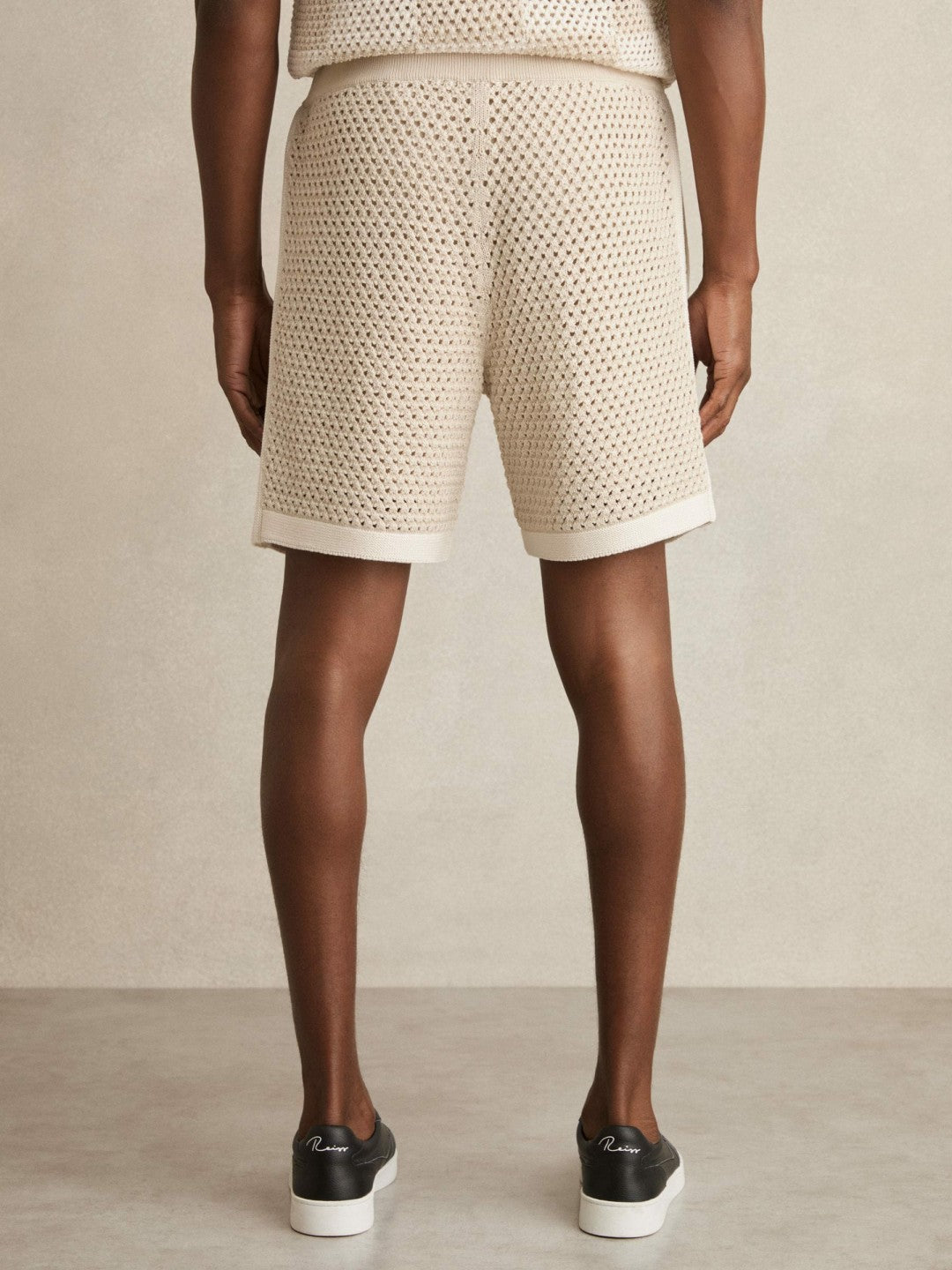Reiss Sale - Cotton-Blend Crochet Shorts in Taupe/Off White