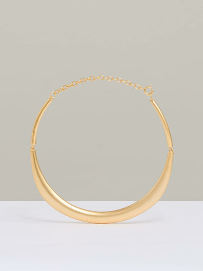 Reiss Savings - Polished Curve Choker in Gold Tone