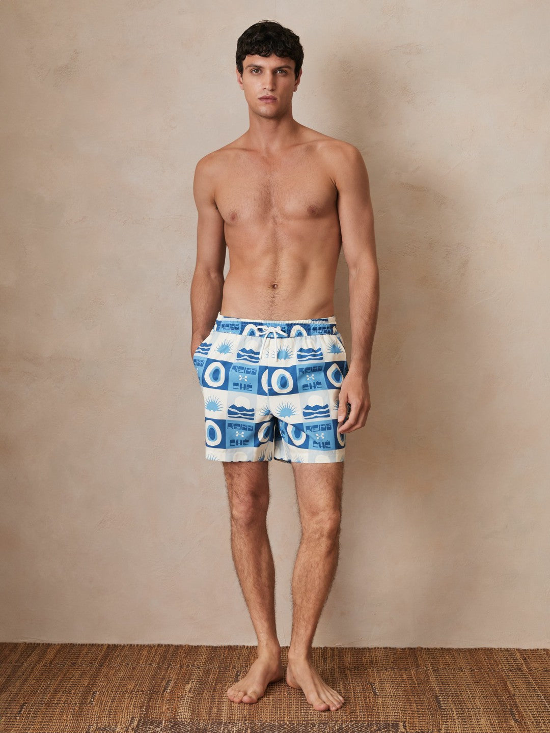 Reiss Savings - | Ché Sunset-Print Swim Shorts in Blue Multi
