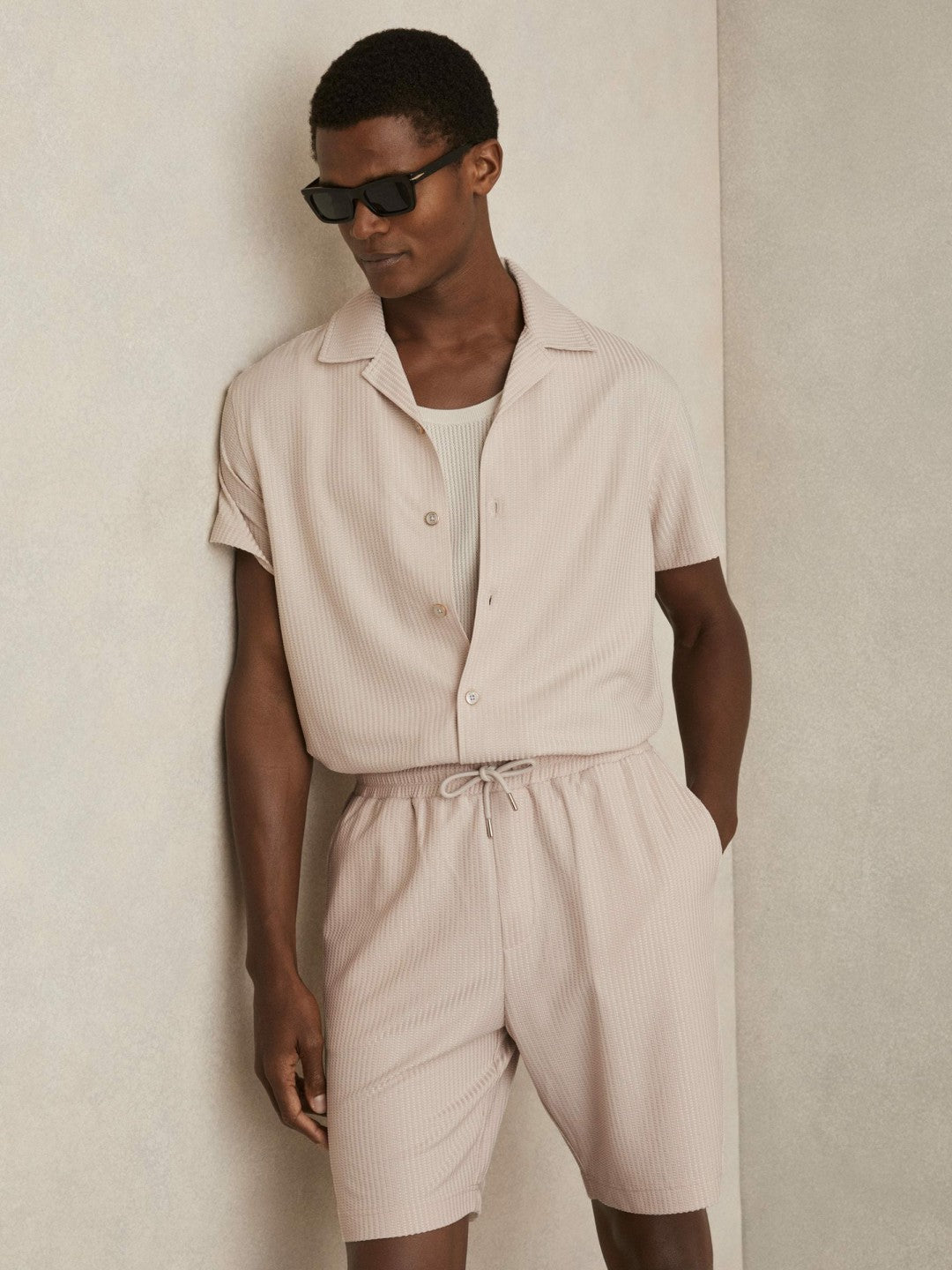 Reiss Savings - Textured-Knit Cuban-Collar Shirt in Champagne
