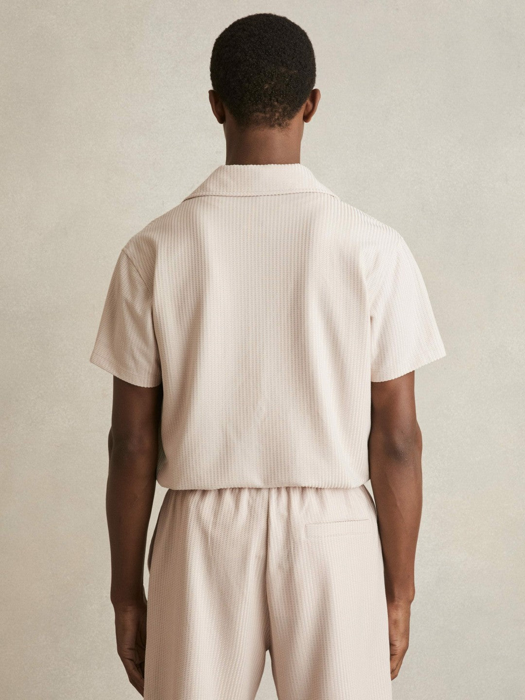 Reiss Savings - Textured-Knit Cuban-Collar Shirt in Champagne