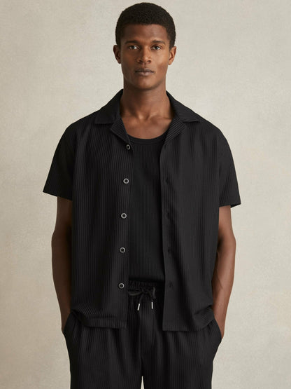 Reiss Deal - Textured-Knit Cuban-Collar Shirt in Black
