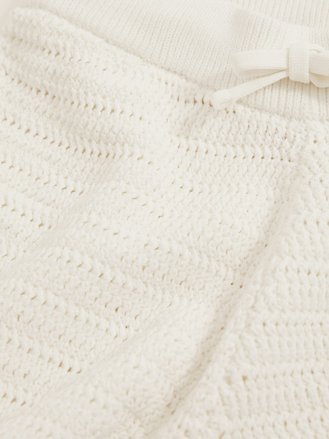 Reiss Sale - 9-13 yrs McLaren F1 Team Crochet Shorts in Off White/Orange