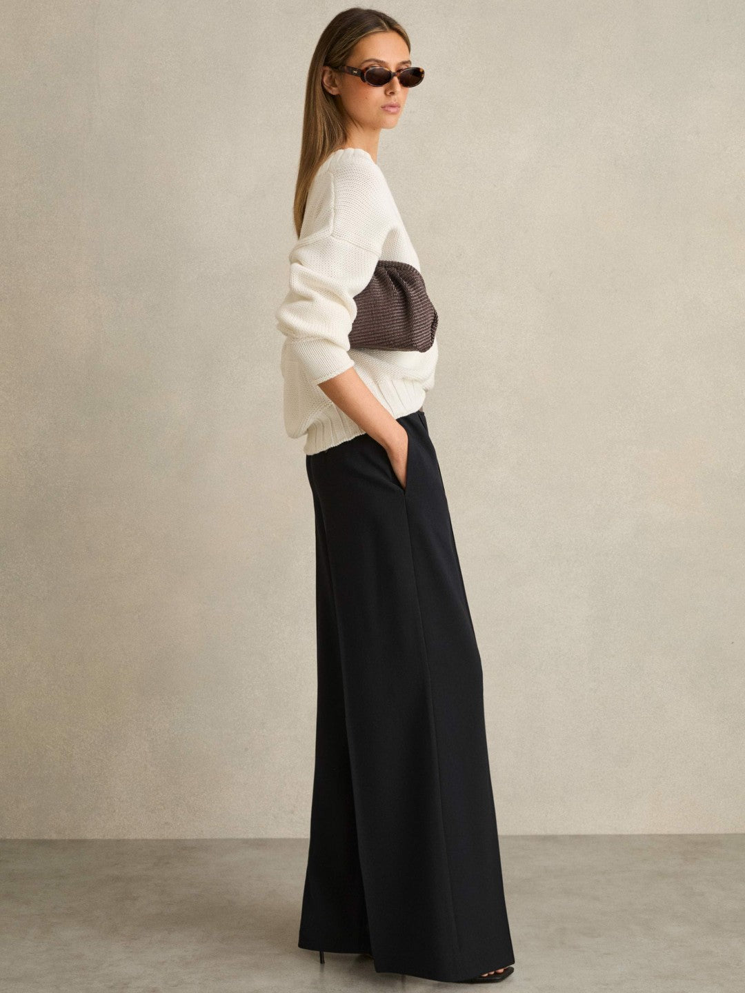 Reiss Deal - Petite Wide-Leg Elasticated-Waist Trousers in Navy