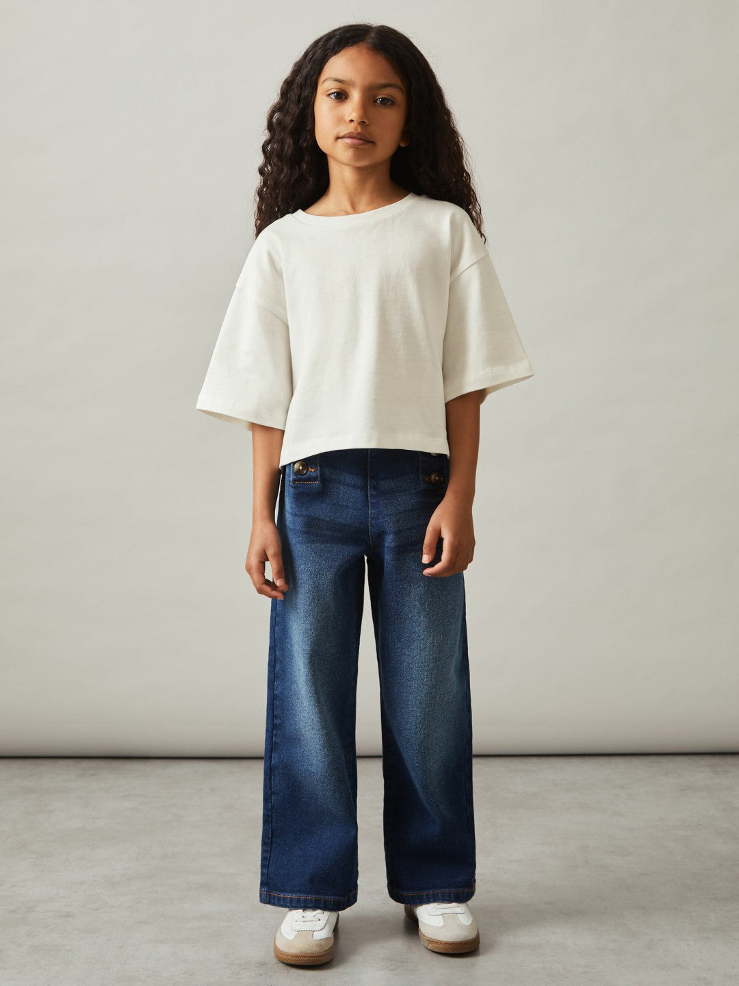 Reiss Featured - 4-9 yrs Oversize Cotton Cropped T-Shirt in Ivory