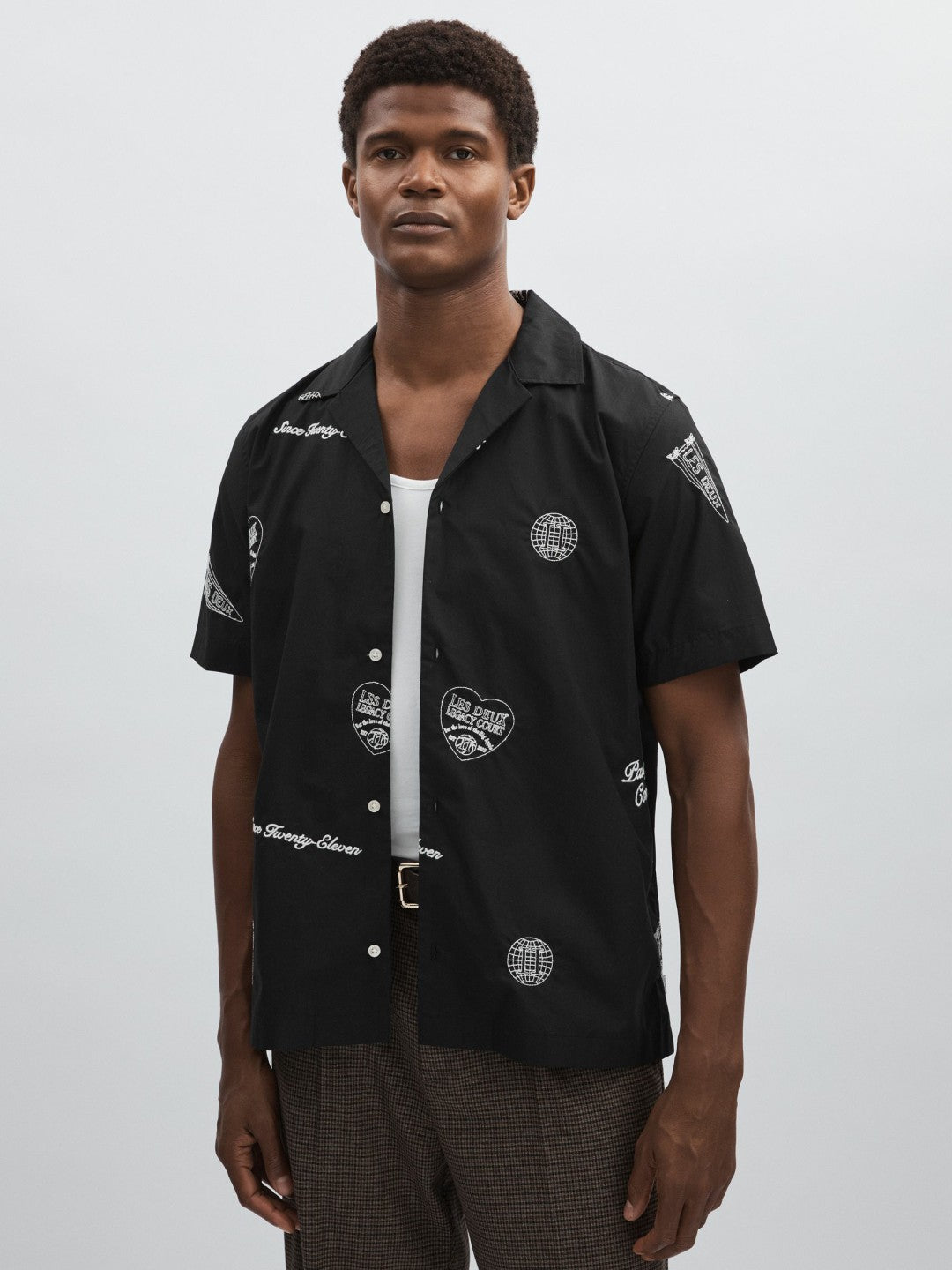 Reiss Popular Choice - Les Deux Cotton Embroidered Shirt in Black Print