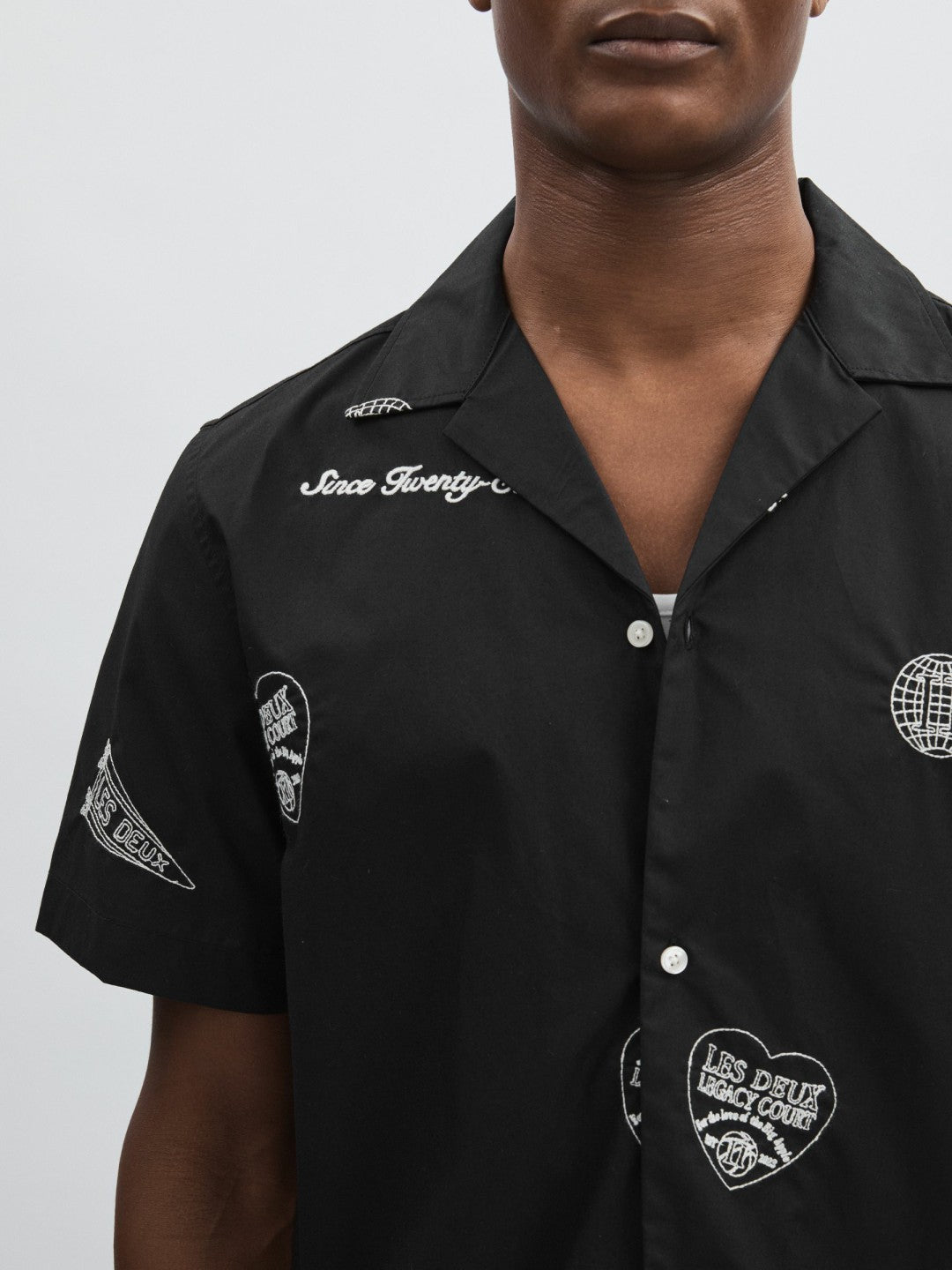 Reiss Popular Choice - Les Deux Cotton Embroidered Shirt in Black Print