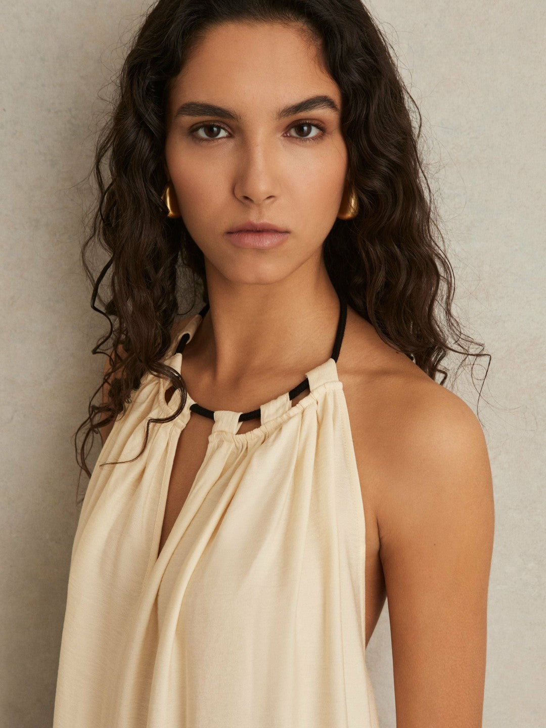Reiss Value - Halterneck Beach Cover-Up Swing Dress in Cream