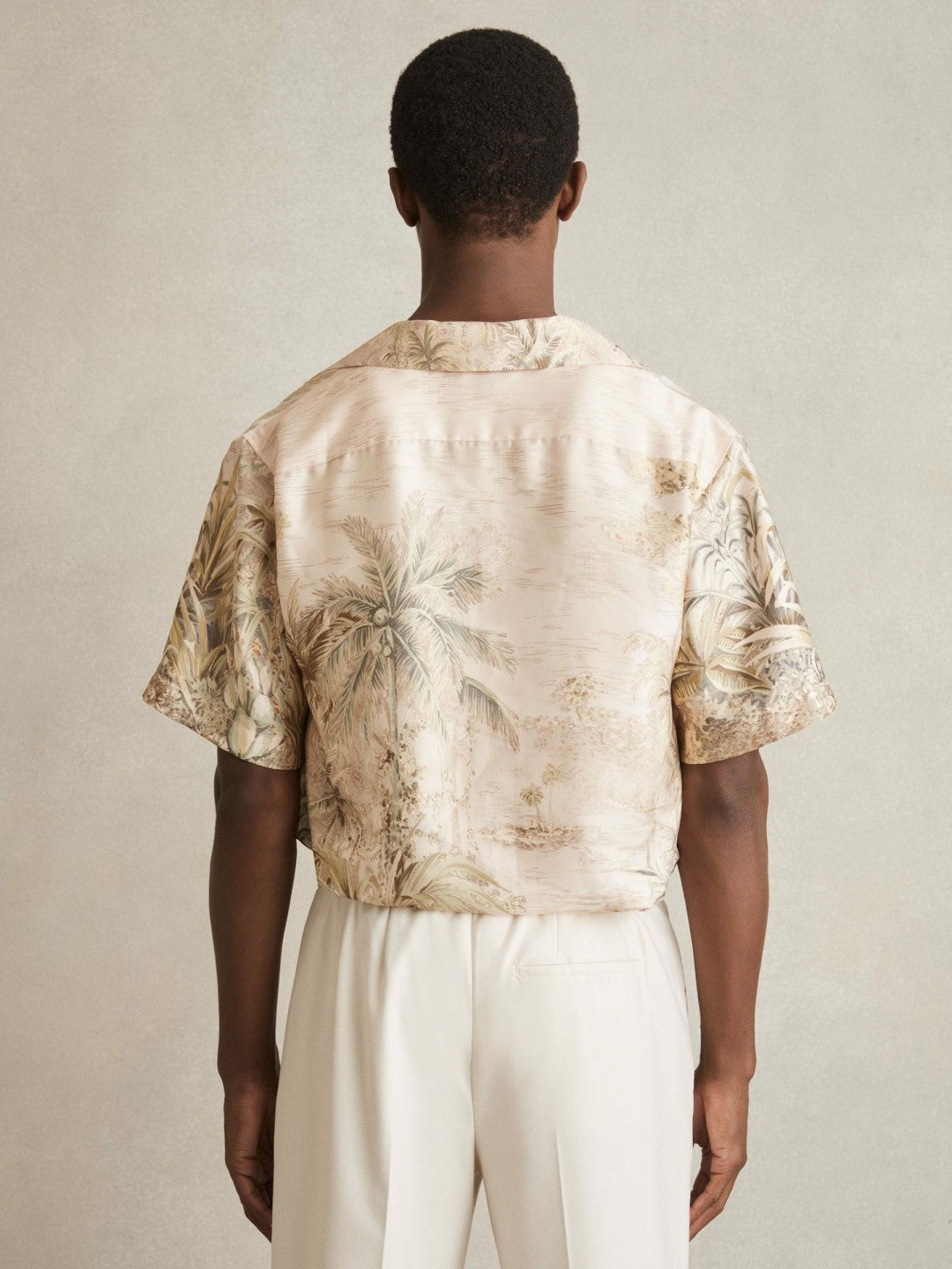 Reiss Affordable - Jungle Print Cuban-Collar Shirt in Soft Sage Green