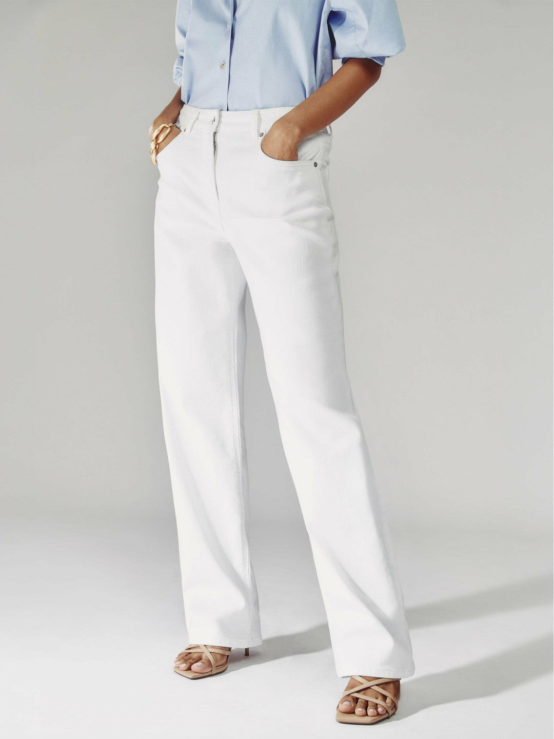 Reiss Affordable - Petite Straight Leg Turn Up Jeans in White